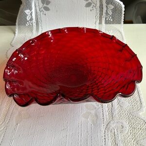 Vintage Ruby Red Oval Glass Bowl Dish Scalloped Clear Foot Gold Flecks
